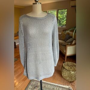 Chico's Gray Crew Neck Sweater with Textured Knit Size 1